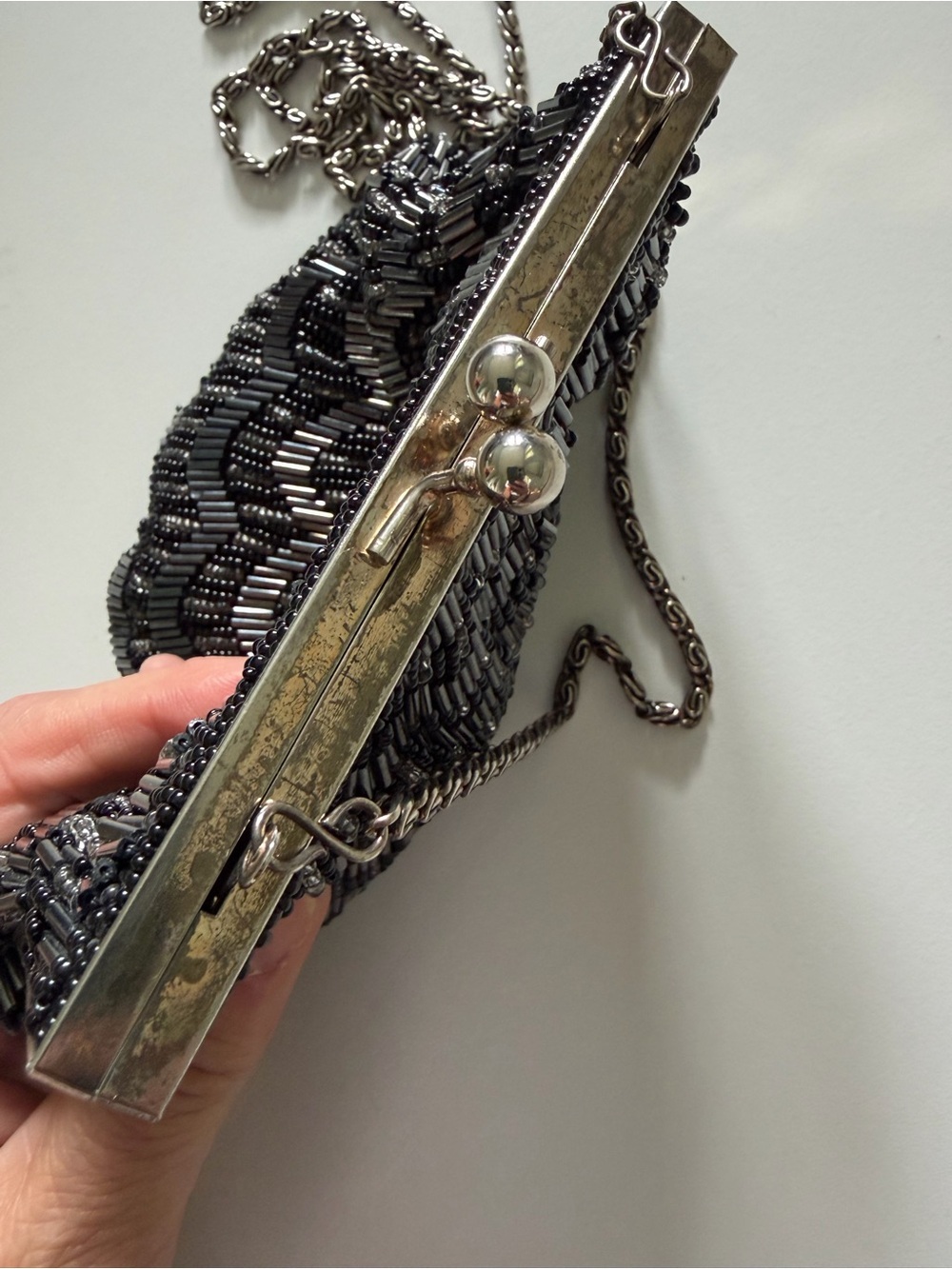 Vintage Black Beaded Evening Bag Kiss Lock Chain Purse Art Deco - Picture 4 of 12